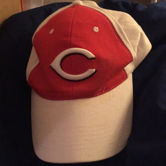 Hat - Picture 1 of 1
